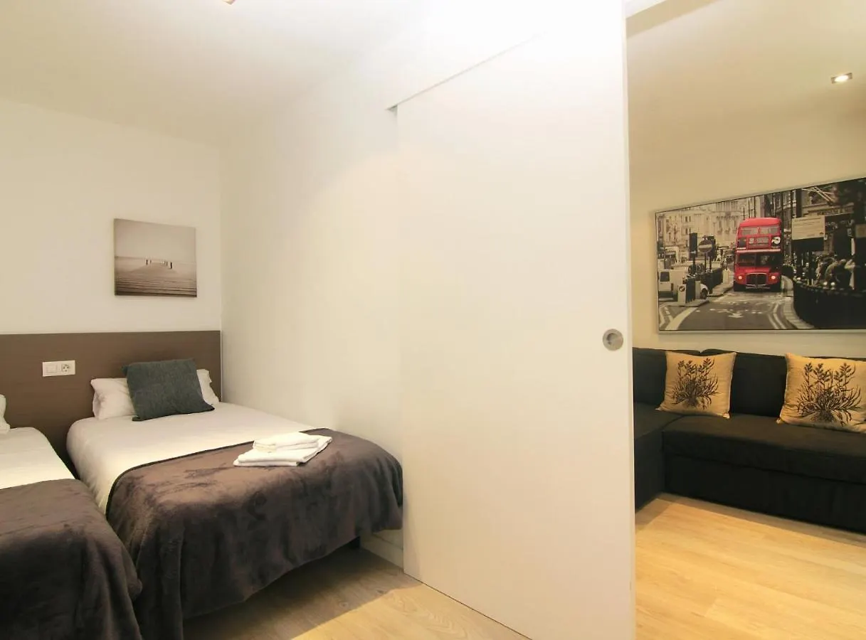 Apartmán Mab2 - Mab2 - Apt At Street Level With Private Terrace Barcelona