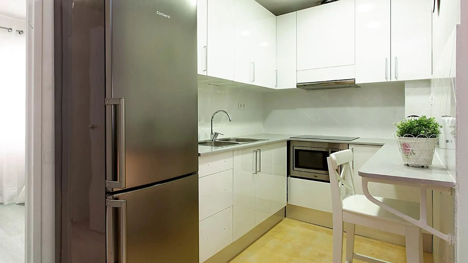Mab2 - Mab2 - Apt At Street Level With Private Terrace Barcelona Apartmán